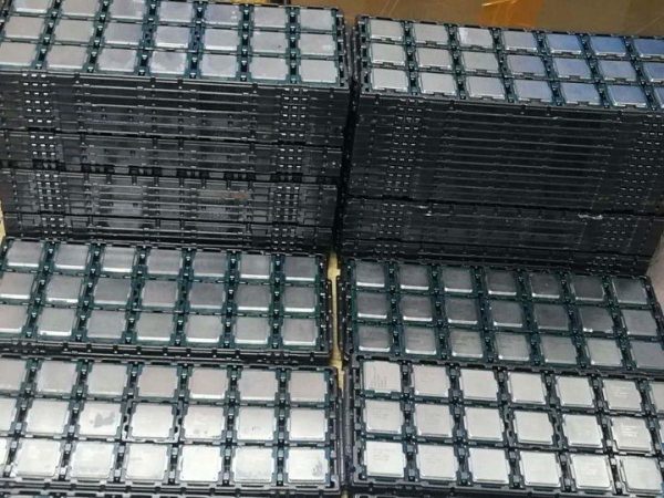 Intel Xeon Platinum 8175M Processor (LGA 3647)